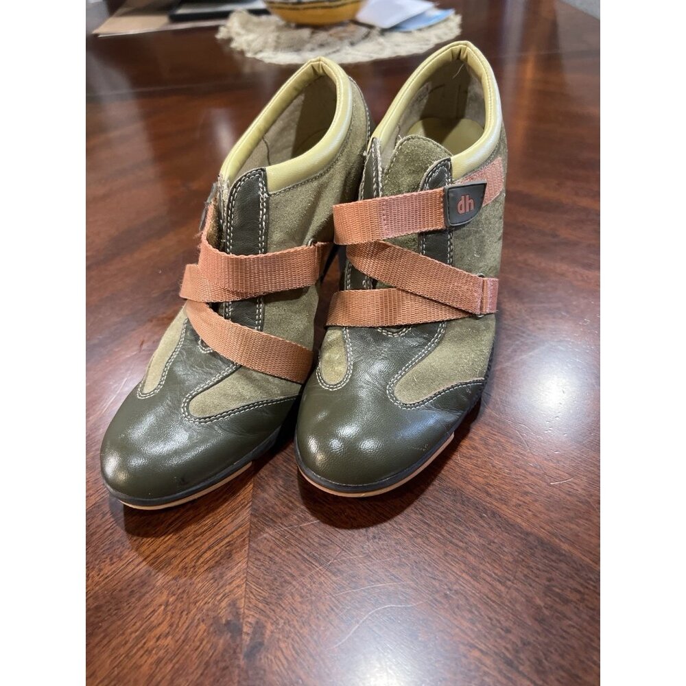 Y2K Dollhouse Olive Green Strap Retro Style “Brooke” Wedge Booties Leather Upper